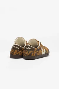 VEJA Panenka Suede – Camel Wild Country | Centre Commercial